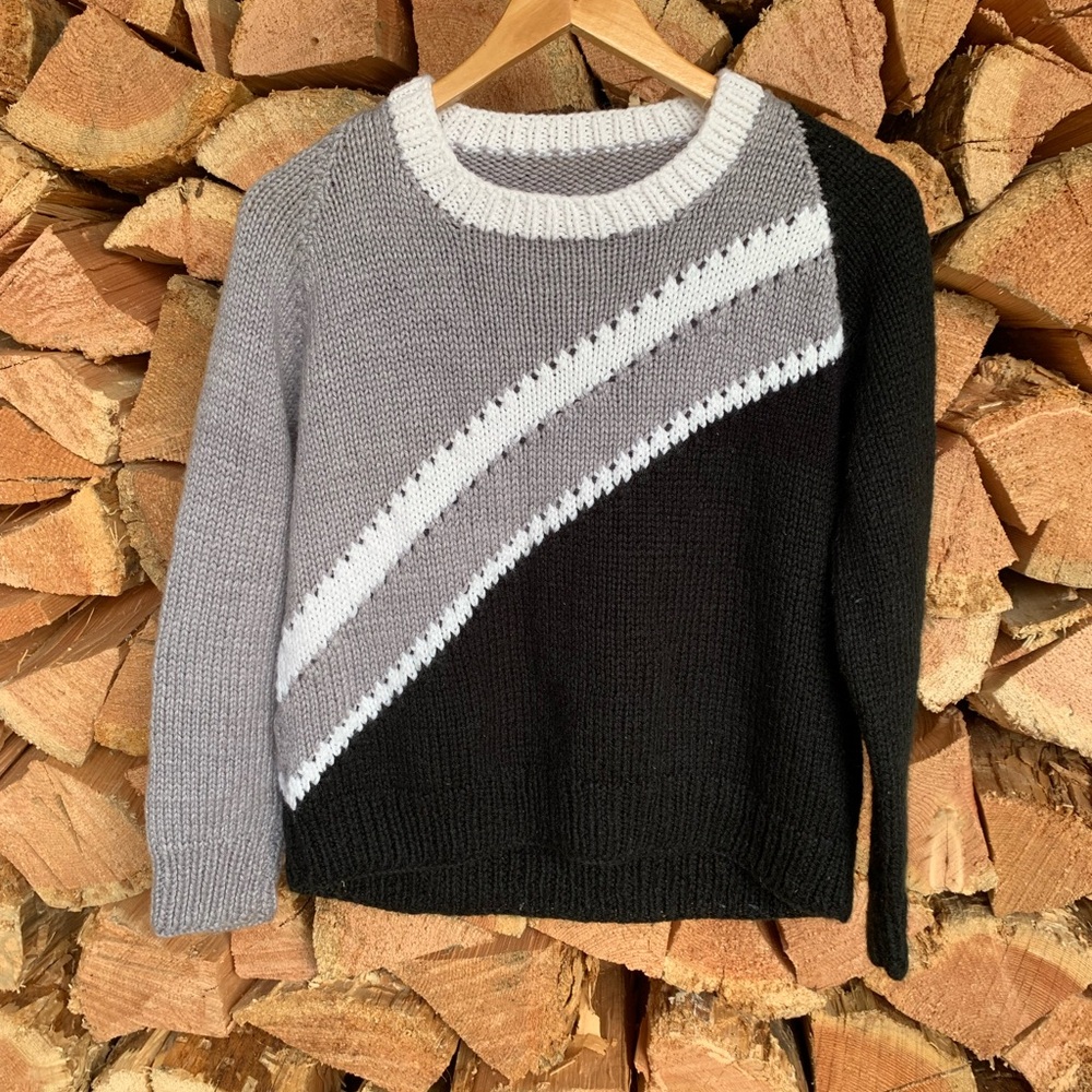 Handmade 90's‎ Diagonal Colorblock Chunky Knit Sweater Grey Black White Crewneck